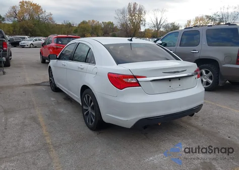 2014 Chrysler 200 Touring from USA, damaged, VIN 1C3CCBBG1EN187290